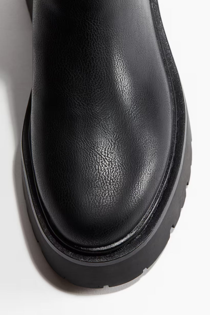 H&M Warm-Lined Chelsea Boots