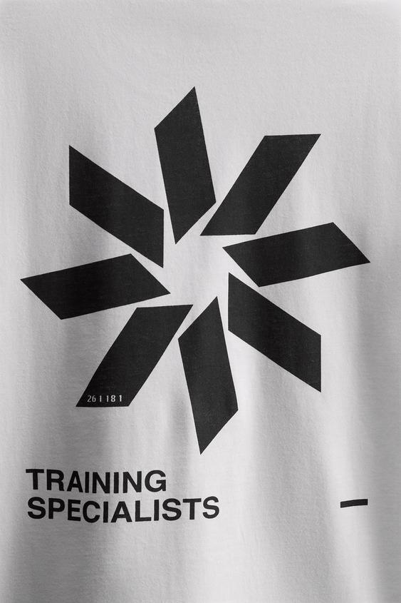 Zara GRAPHIC PRINT T-SHIRT