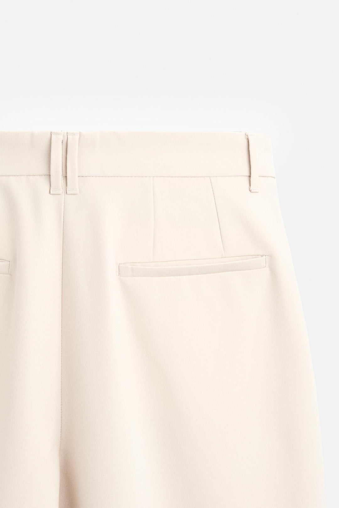 ZARA RELAXED FIT PLEATED PANTS