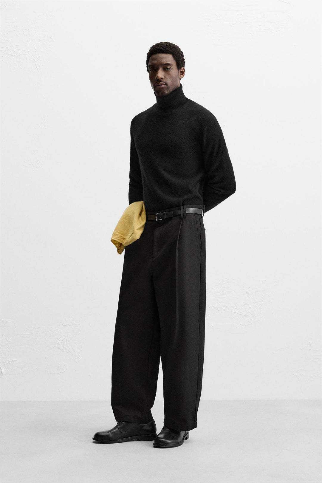 ZARA BALLOON FIT PANTS