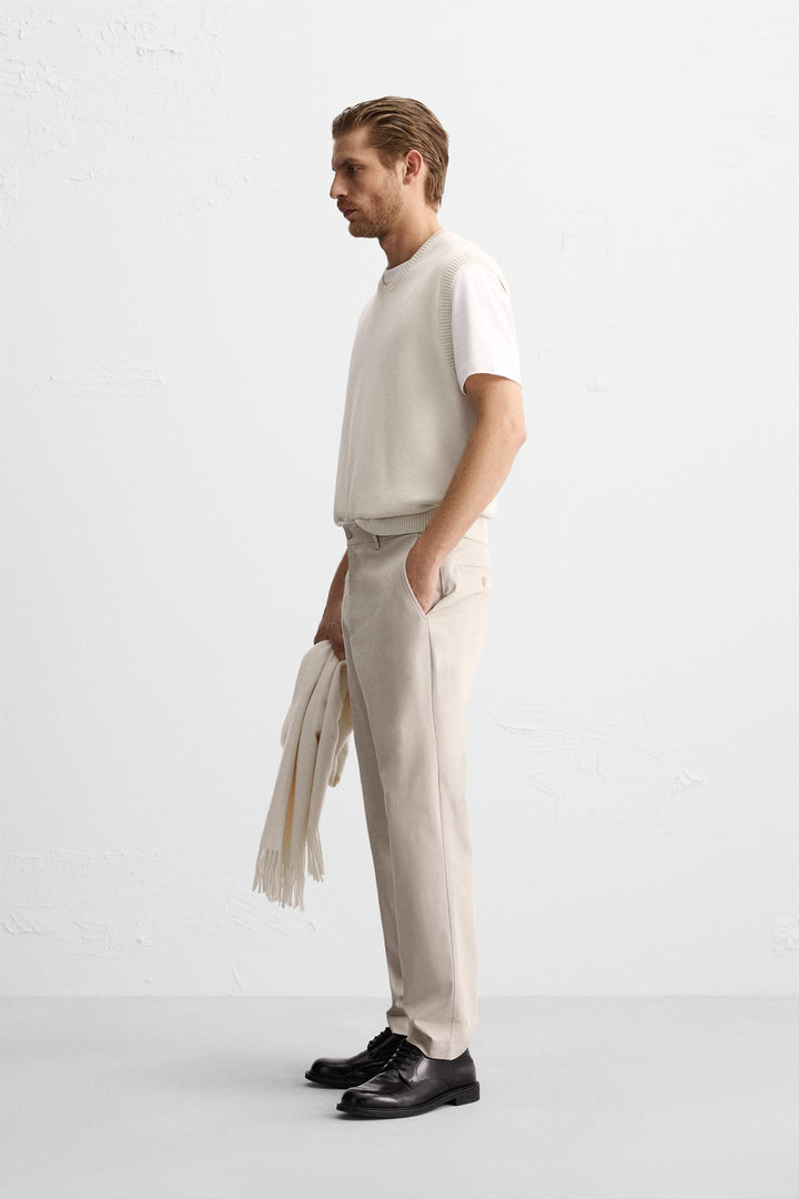 ZARA SLIM FIT CHINO PANTS