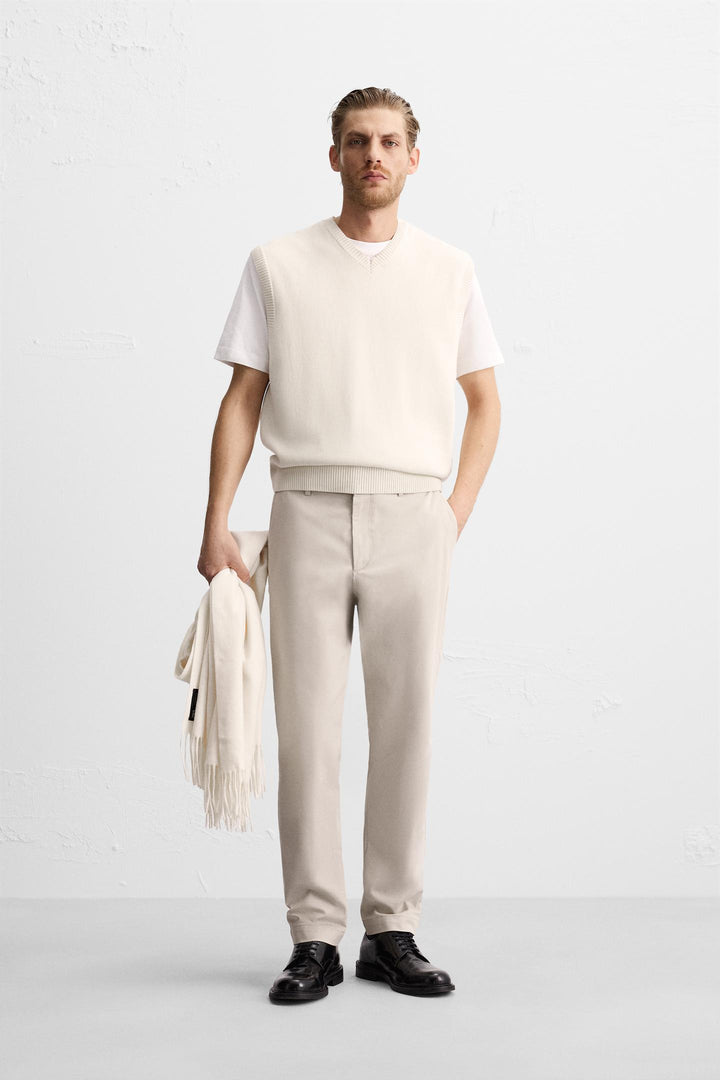 ZARA SLIM FIT CHINO PANTS