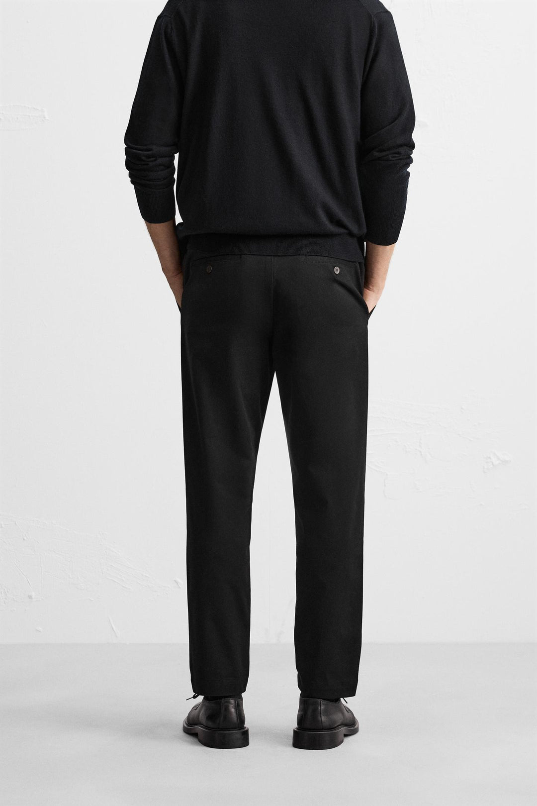 ZARA SLIM FIT CHINO PANTS