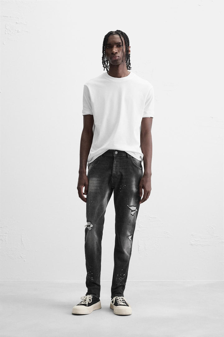 ZARA SPLATTERED RIPPED SKINNY JEANS