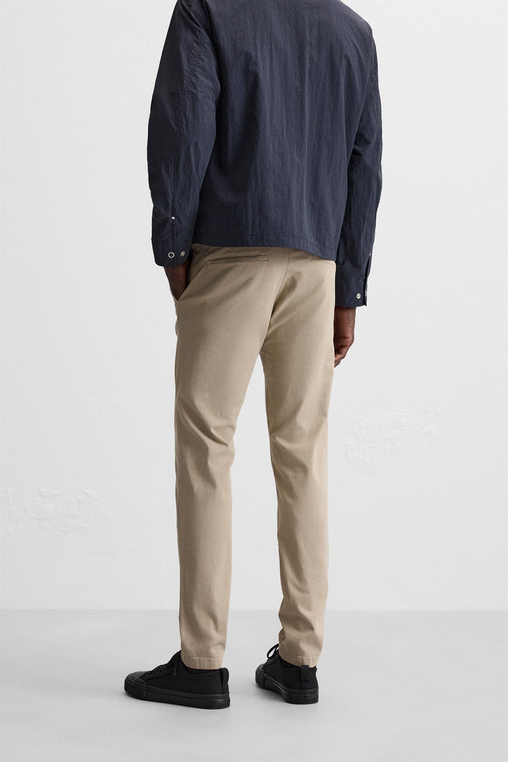 ZARA SKINNY CHINO PANTS