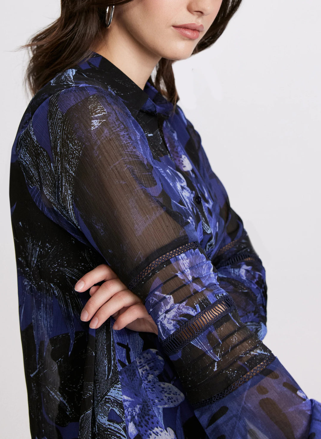 LAURA Tropical Button-Down Blouse