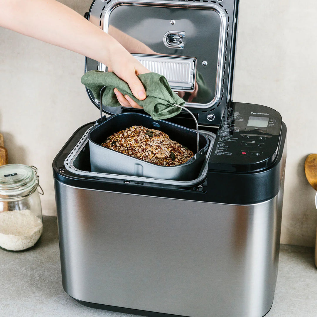 Panasonic Automatic Bread Maker with 20 Presets