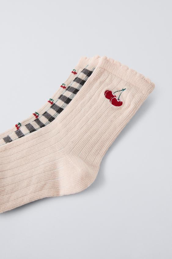 Zara THREE-PACK OF CHERRY AND CHECKERED SOCKS