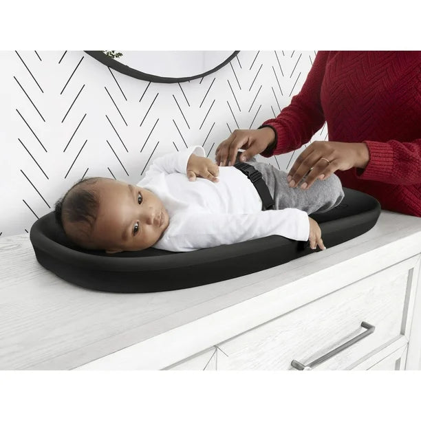 Evolur Eva Changing Pad, Lightweight and Portable