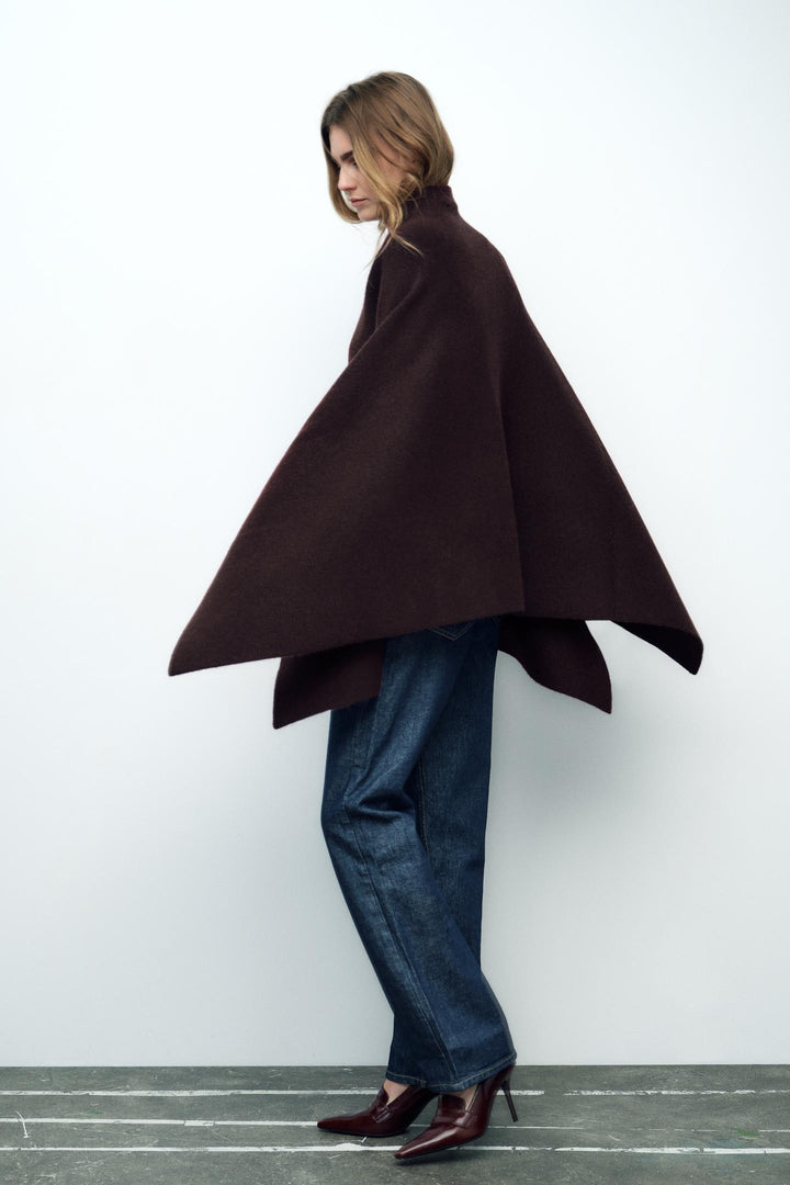 ZARA ASYMMETRIC KNIT CAPE