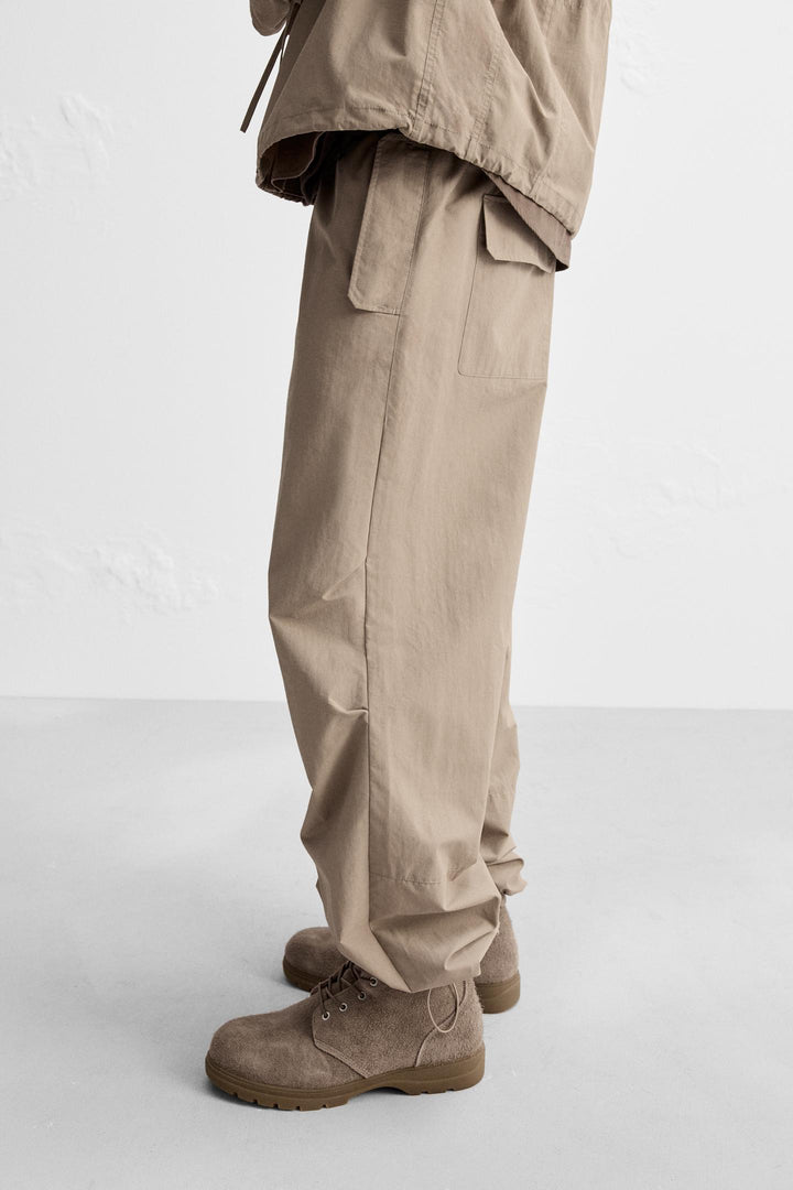 ZARA TECHNICAL WATER REPELLENT PARACHUTE PANTS