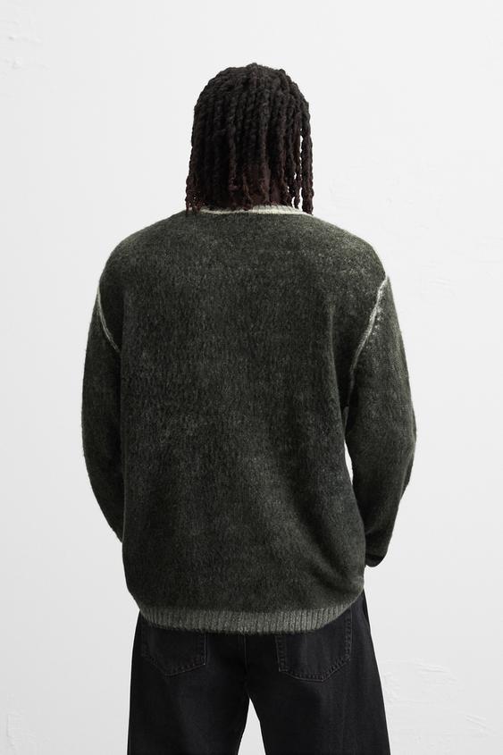 Zara SPRAY PRINT SWEATER