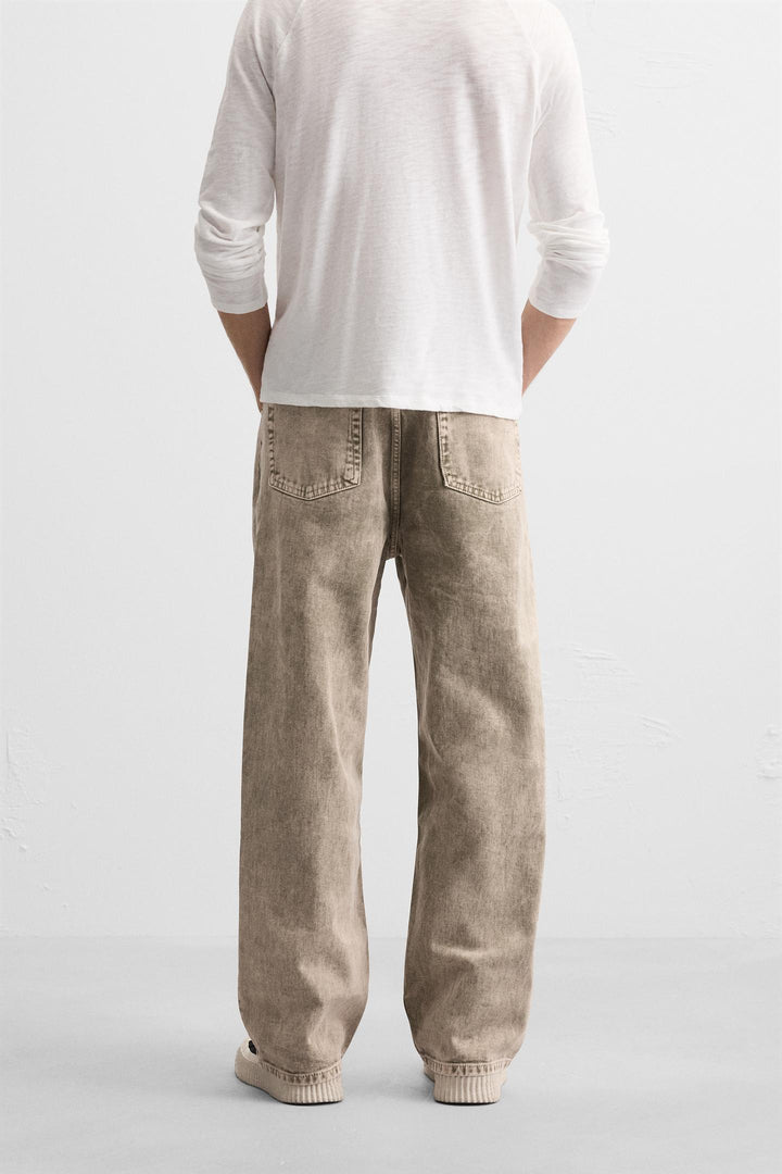 ZARA RELAXED STRAIGHT FIT JEANS