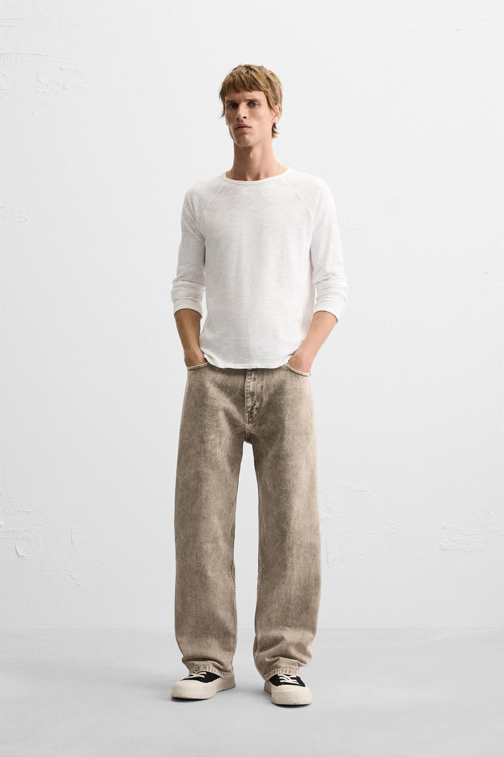 ZARA RELAXED STRAIGHT FIT JEANS