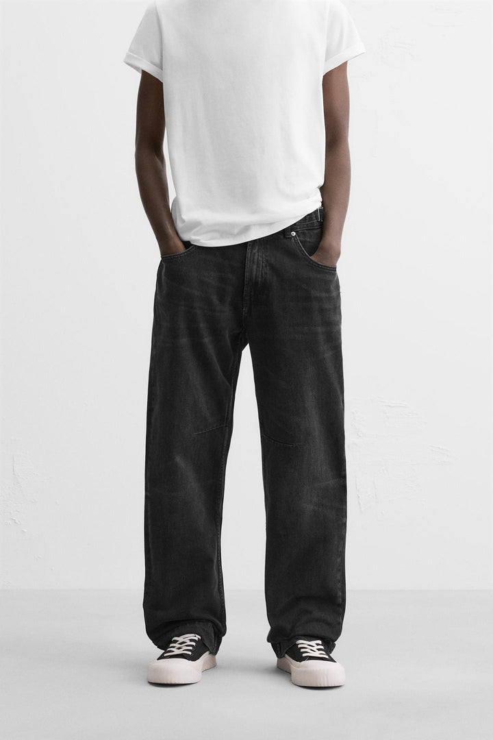 ZARA RELAXED FIT JEANS