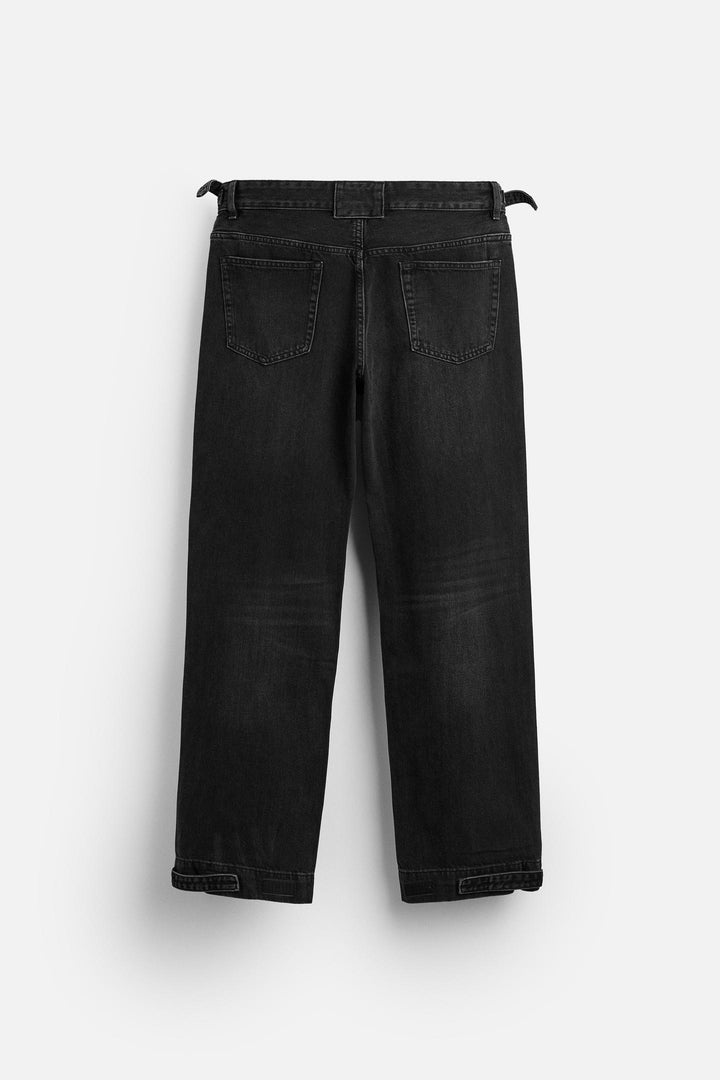 ZARA RELAXED FIT JEANS