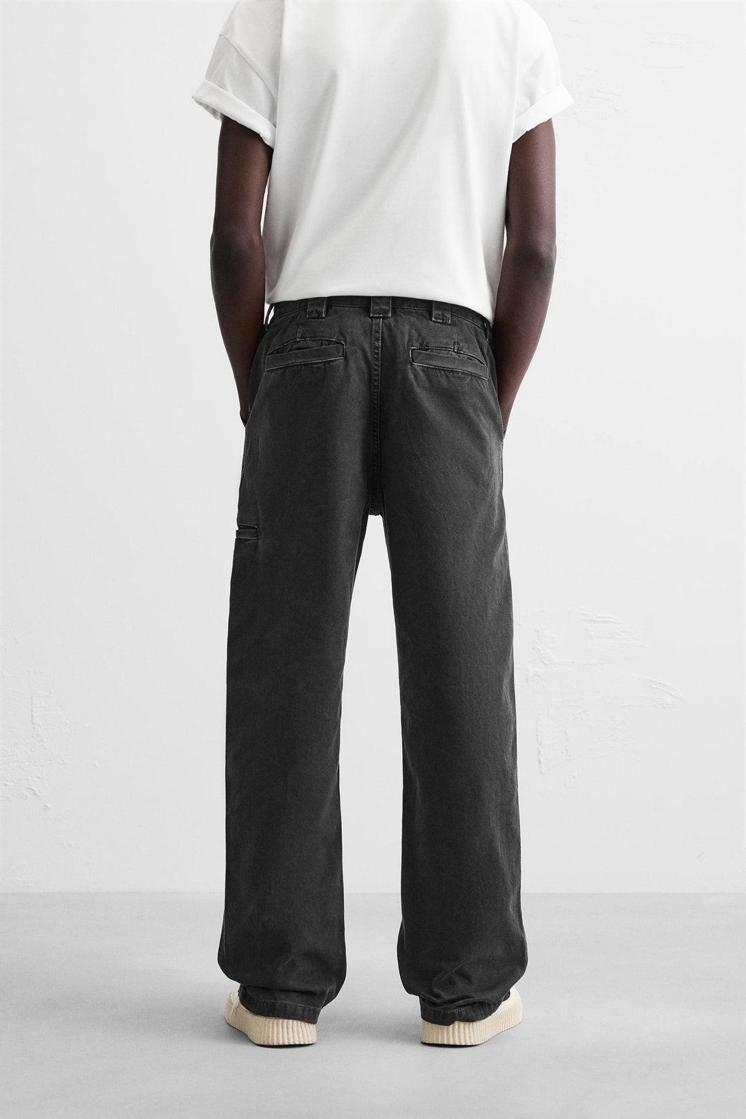 ZARA STRAIGHT LEG UTILITY JEANS