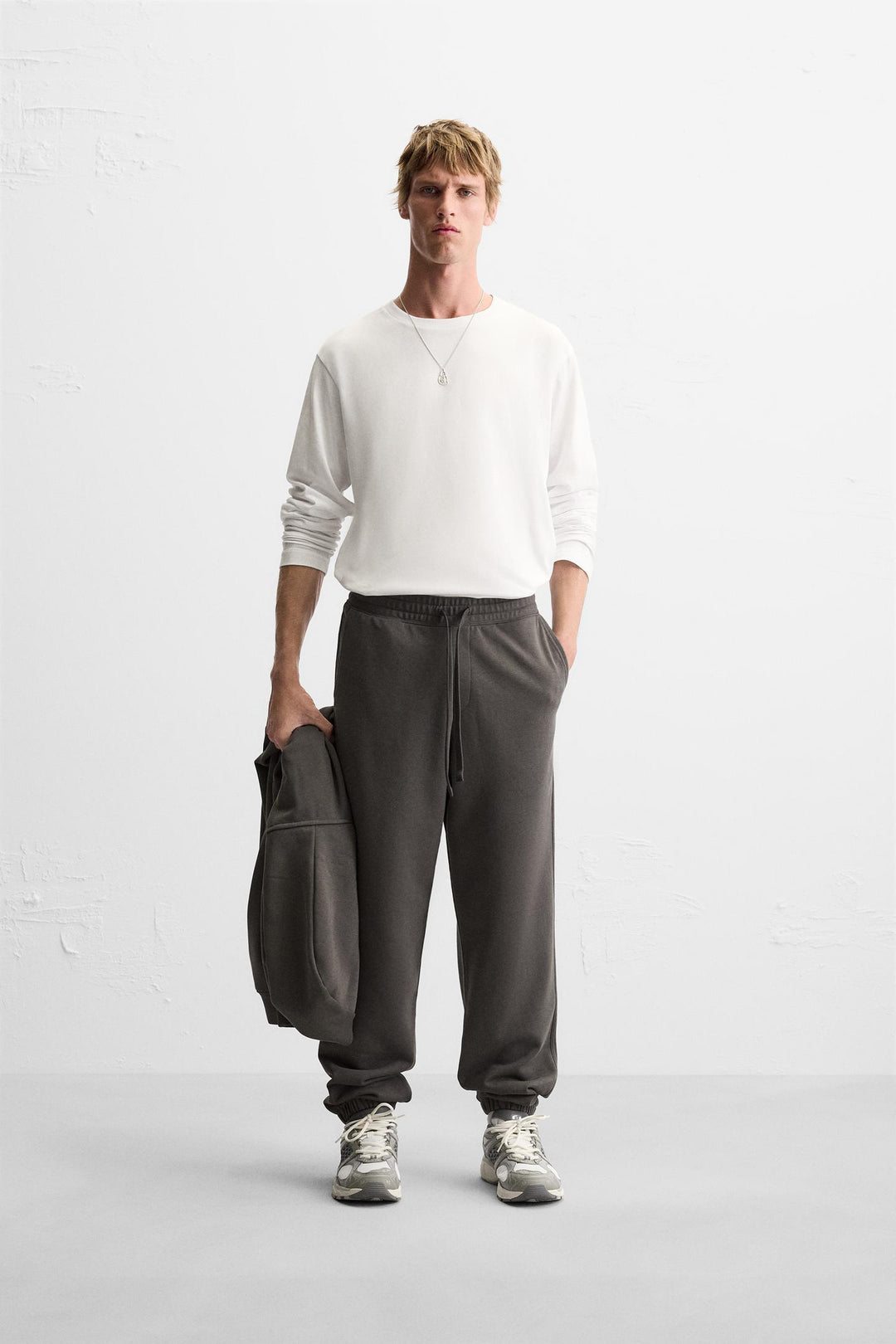 ZARA BASIC JOGGING PANTS