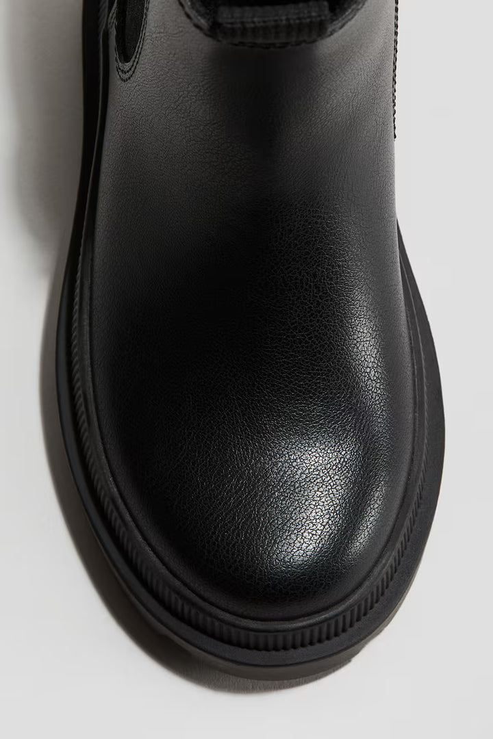 H&M Chelsea Boots