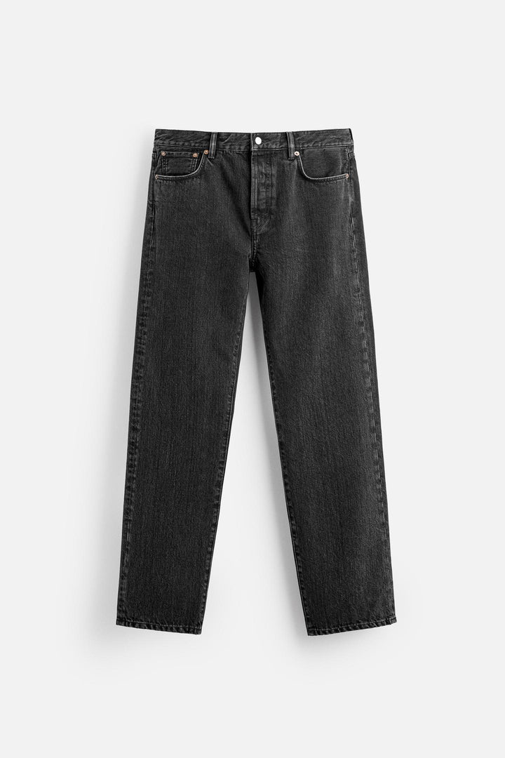ZARA STRAIGHT FIT JEANS
