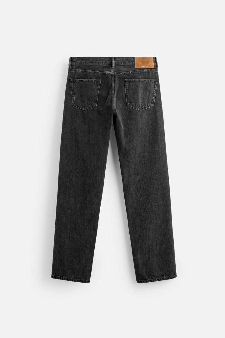 ZARA STRAIGHT FIT JEANS
