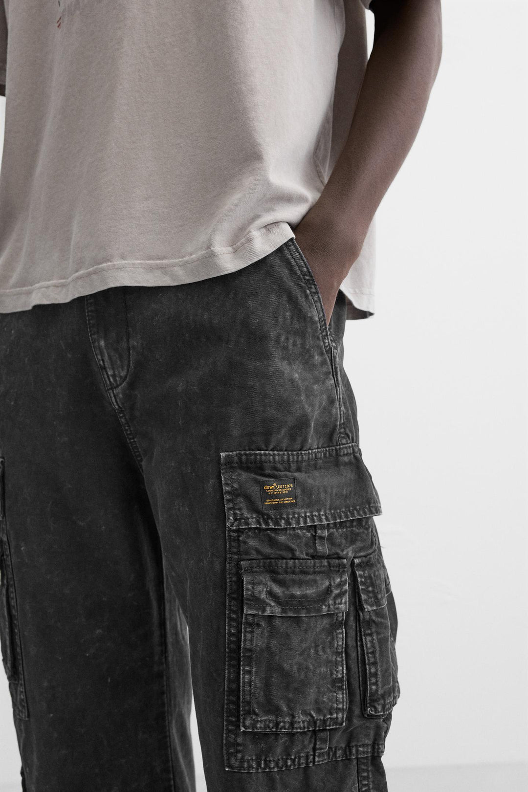 ZARA POCKET CARGO PANTS