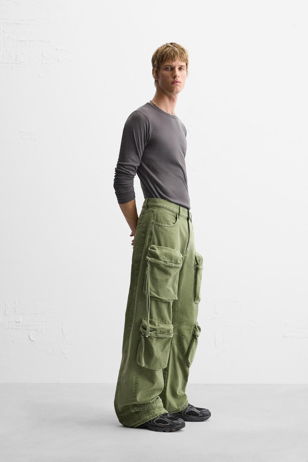 POCKET DENIM CARGO PANTS