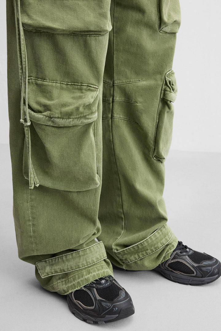 POCKET DENIM CARGO PANTS