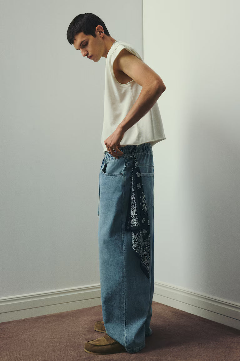 H&M Super Baggy Jeans