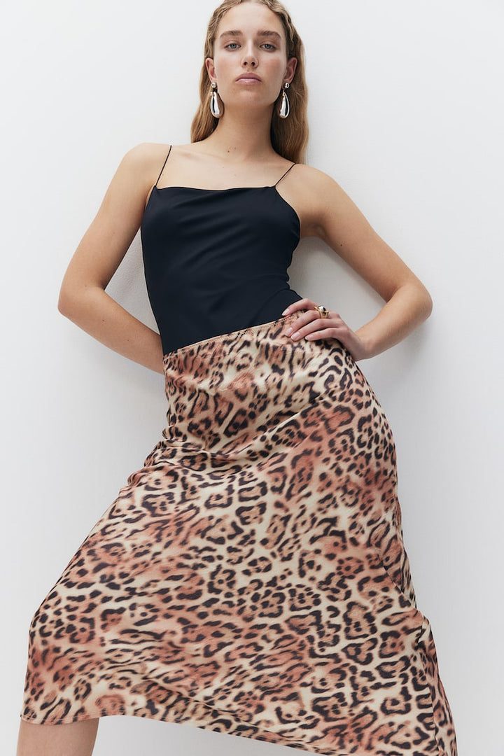 H&M Crinkled Satin Maxi Skirt