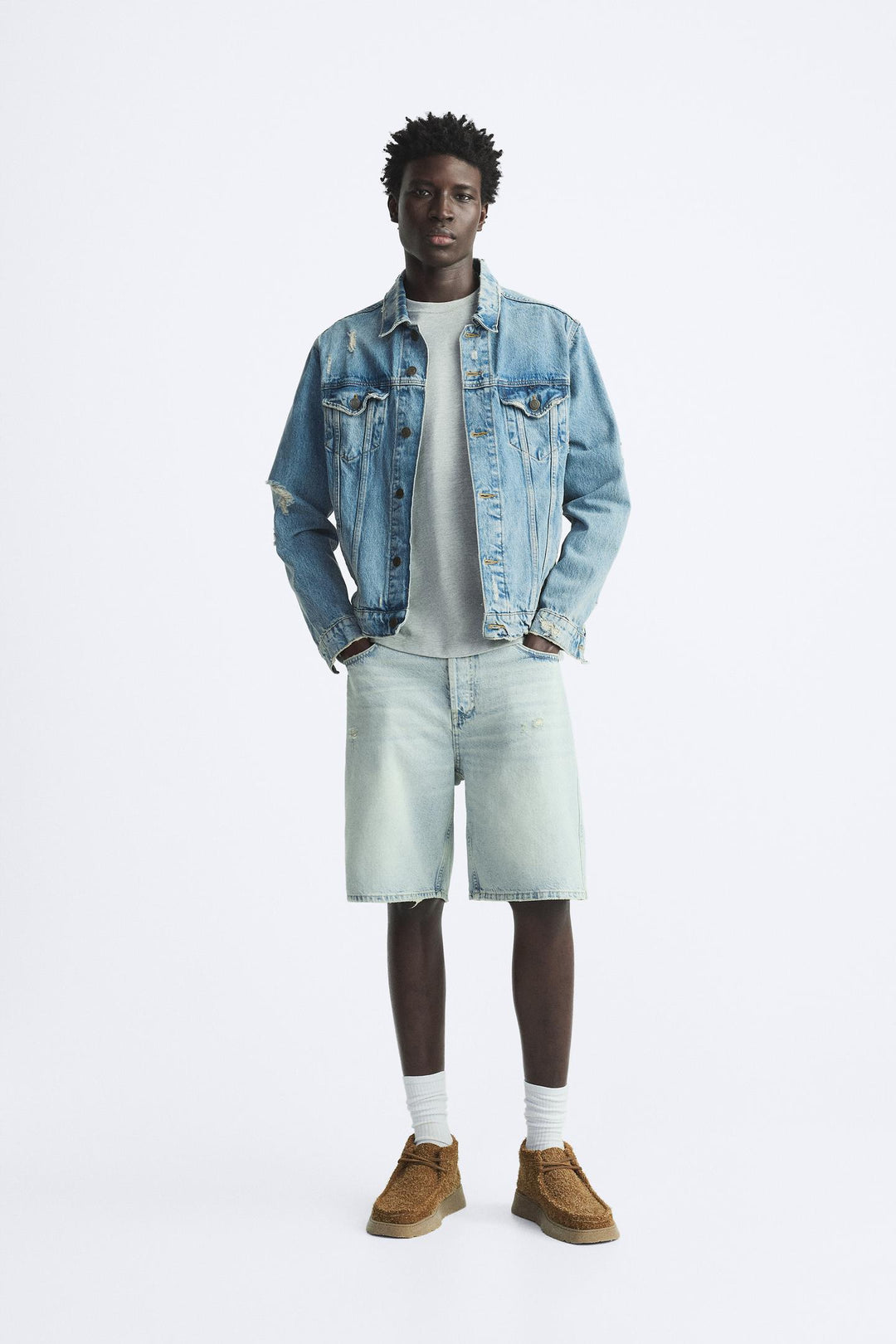 ZARA STRAIGHT FIT DENIM SHORTS