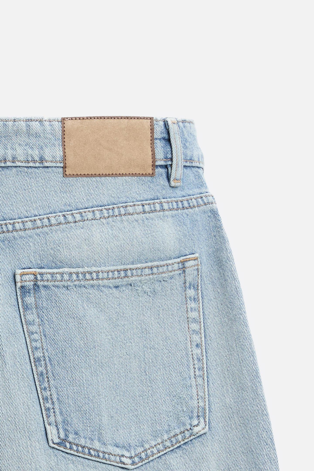 ZARA STRAIGHT FIT DENIM SHORTS