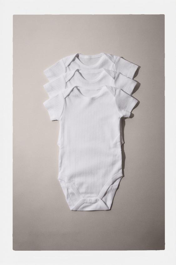 Zara THREE-PACK OF ROUND NECK SHORT SLEEVE BODYSUITS