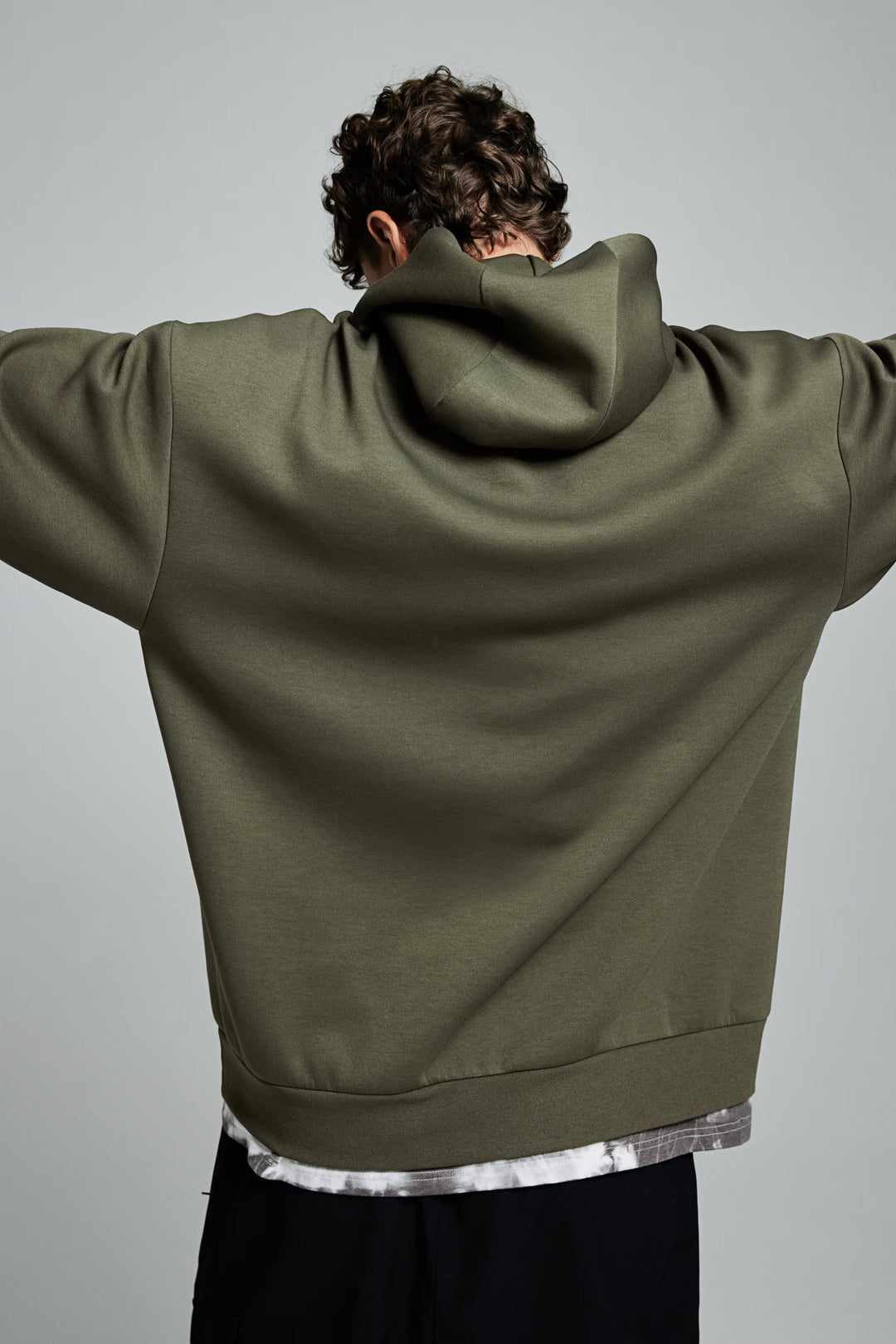 H&M Loose-Fit Sports Hoodie with DryMove™