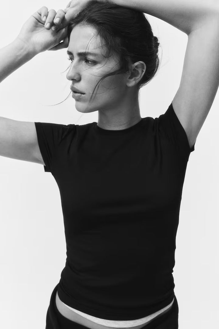 H&M Fitted T-shirt