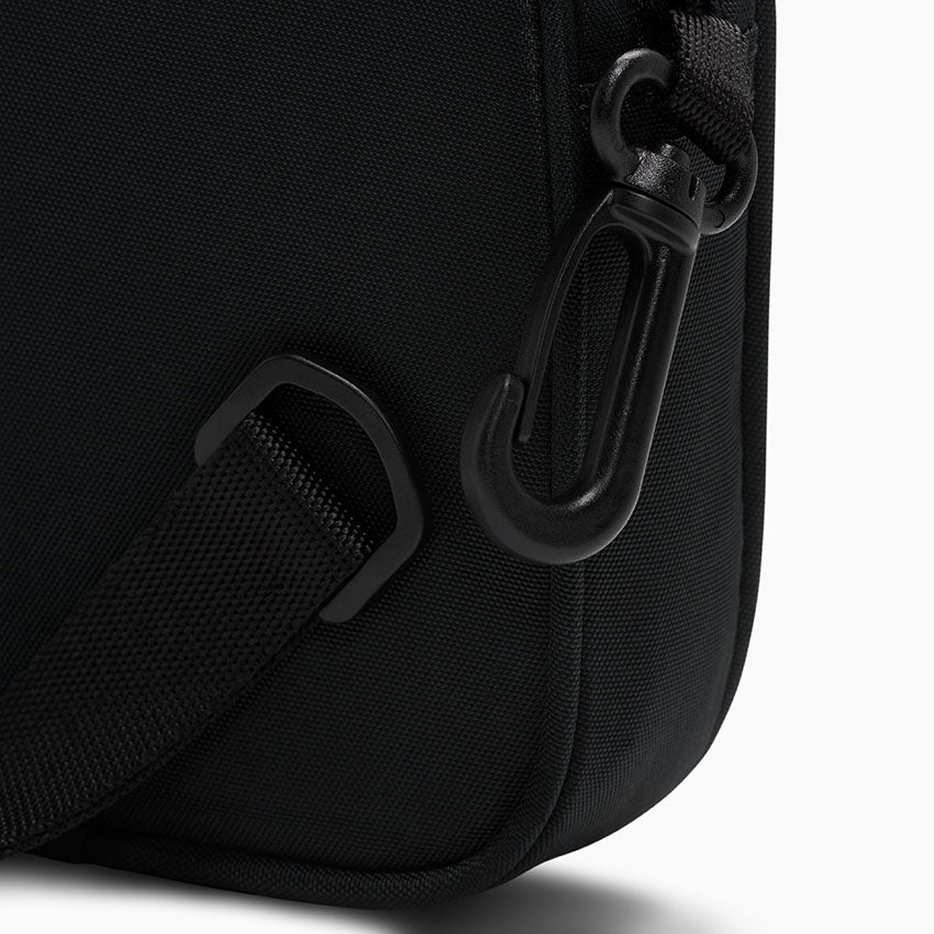 Converse Floating Pocket Seasonal Pouch