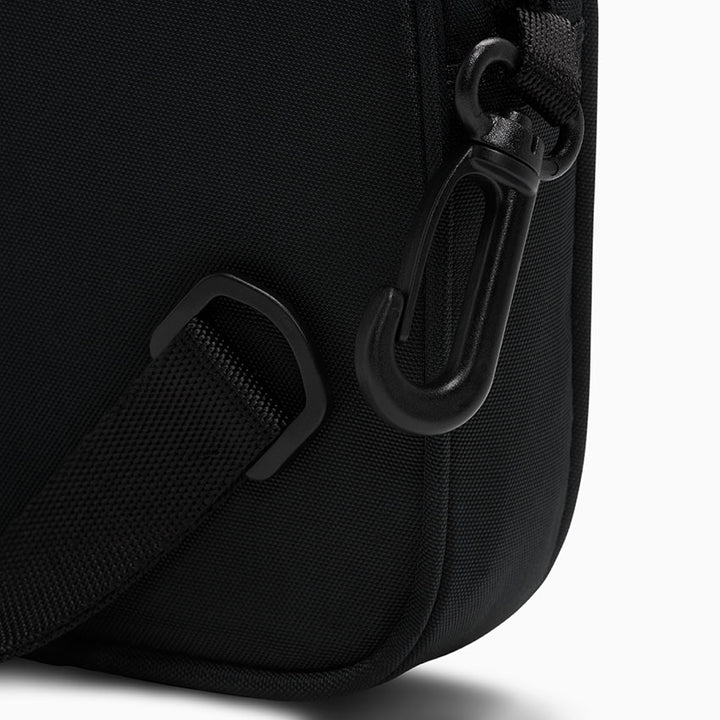 Converse Floating Pocket Seasonal Pouch