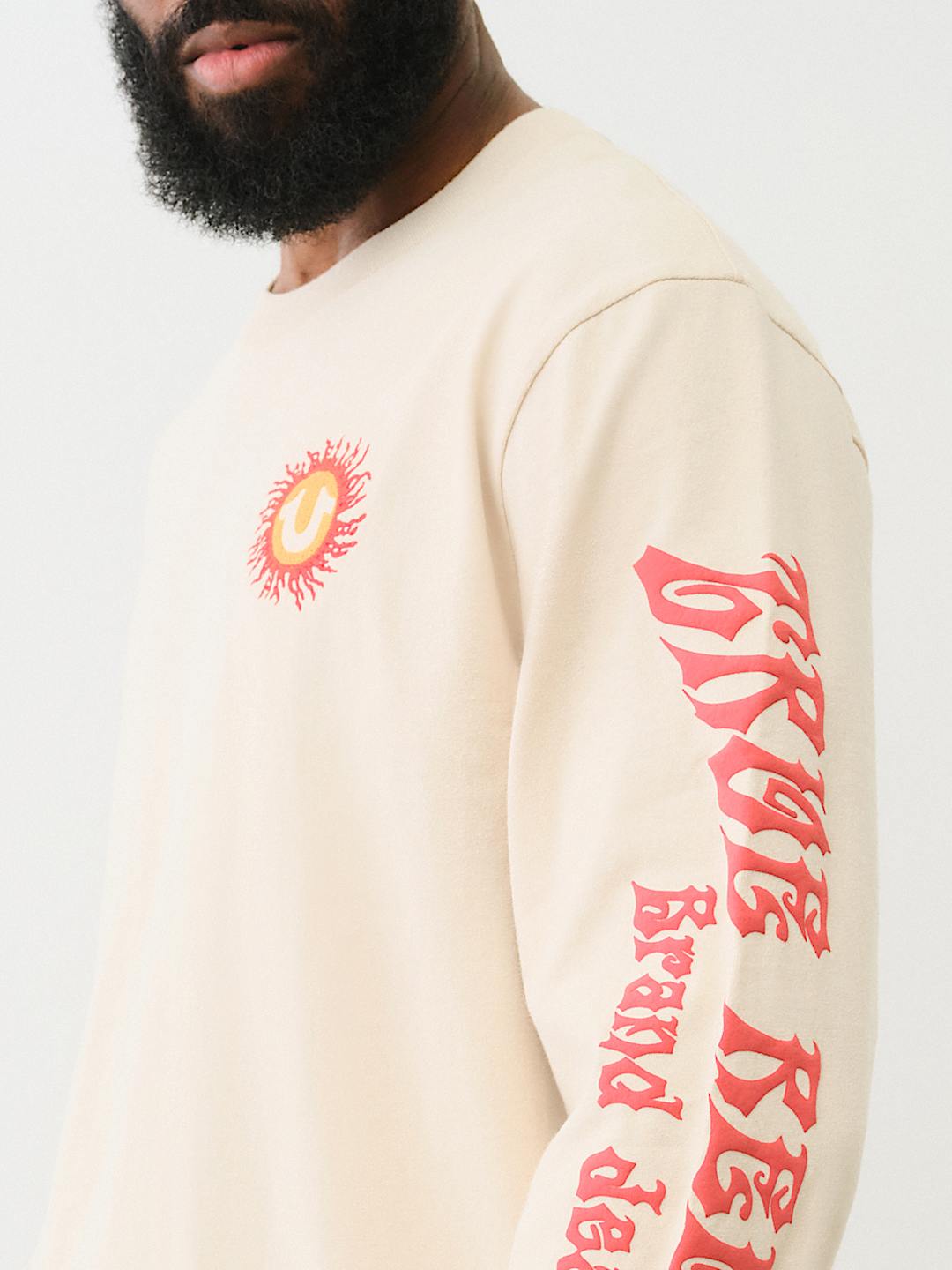 TRUE RELIGION BLAZING HORSESHOE LONG SLEEVE TEE