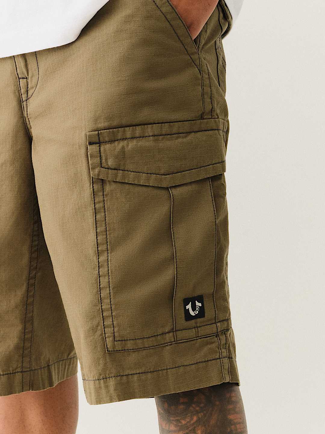 TRUE RELIGION RIPSTOP CARGO SHORT
