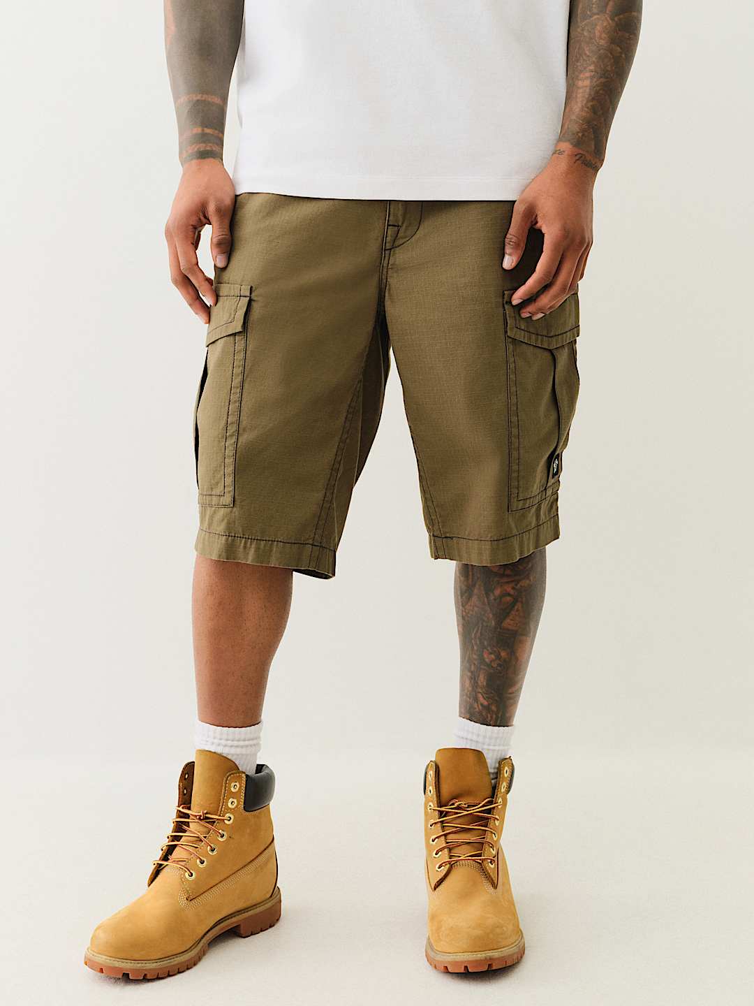 TRUE RELIGION RIPSTOP CARGO SHORT