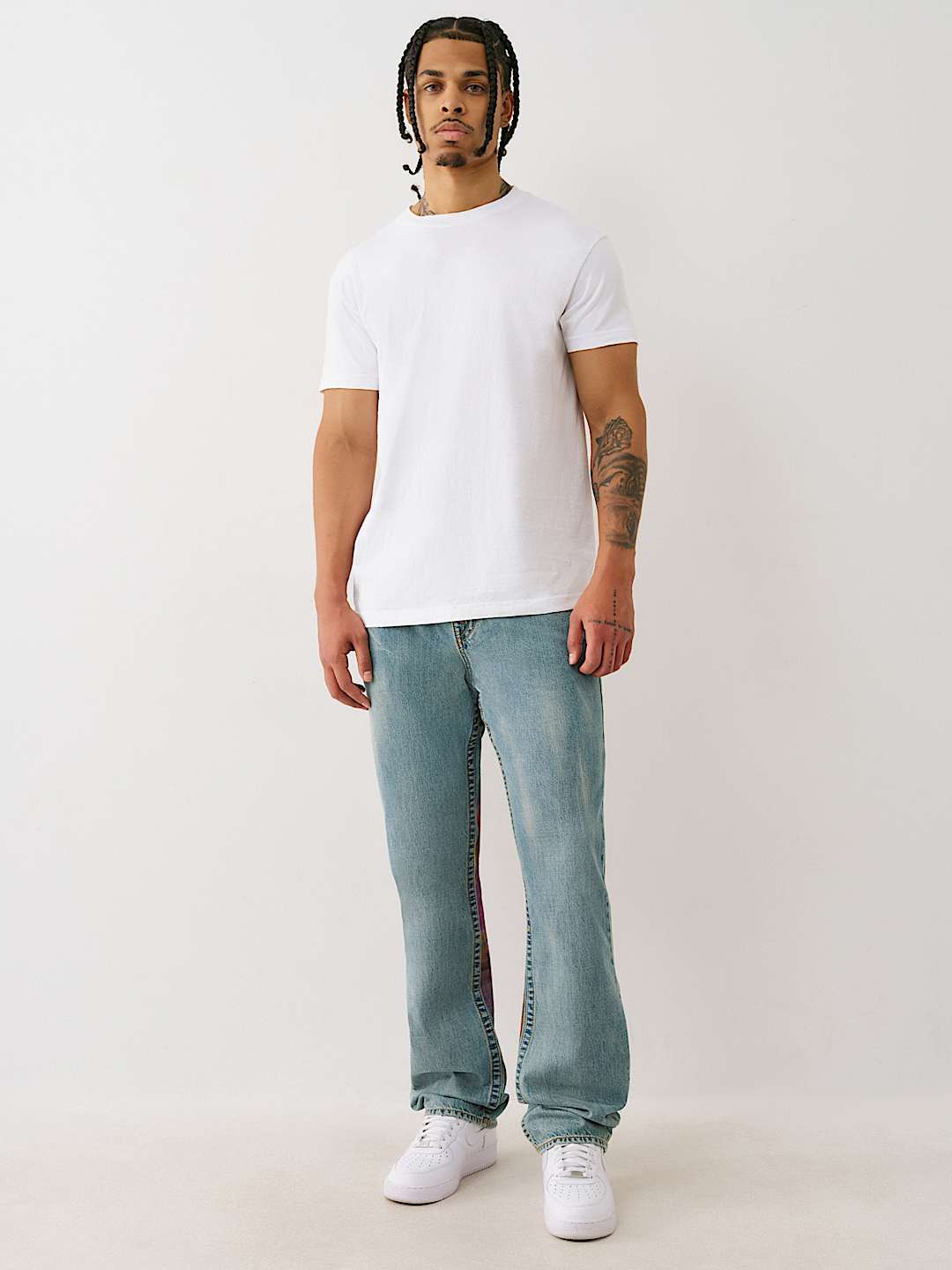 True Religion RICKY AIRBRUSH FLAP STRAIGHT JEAN 34”