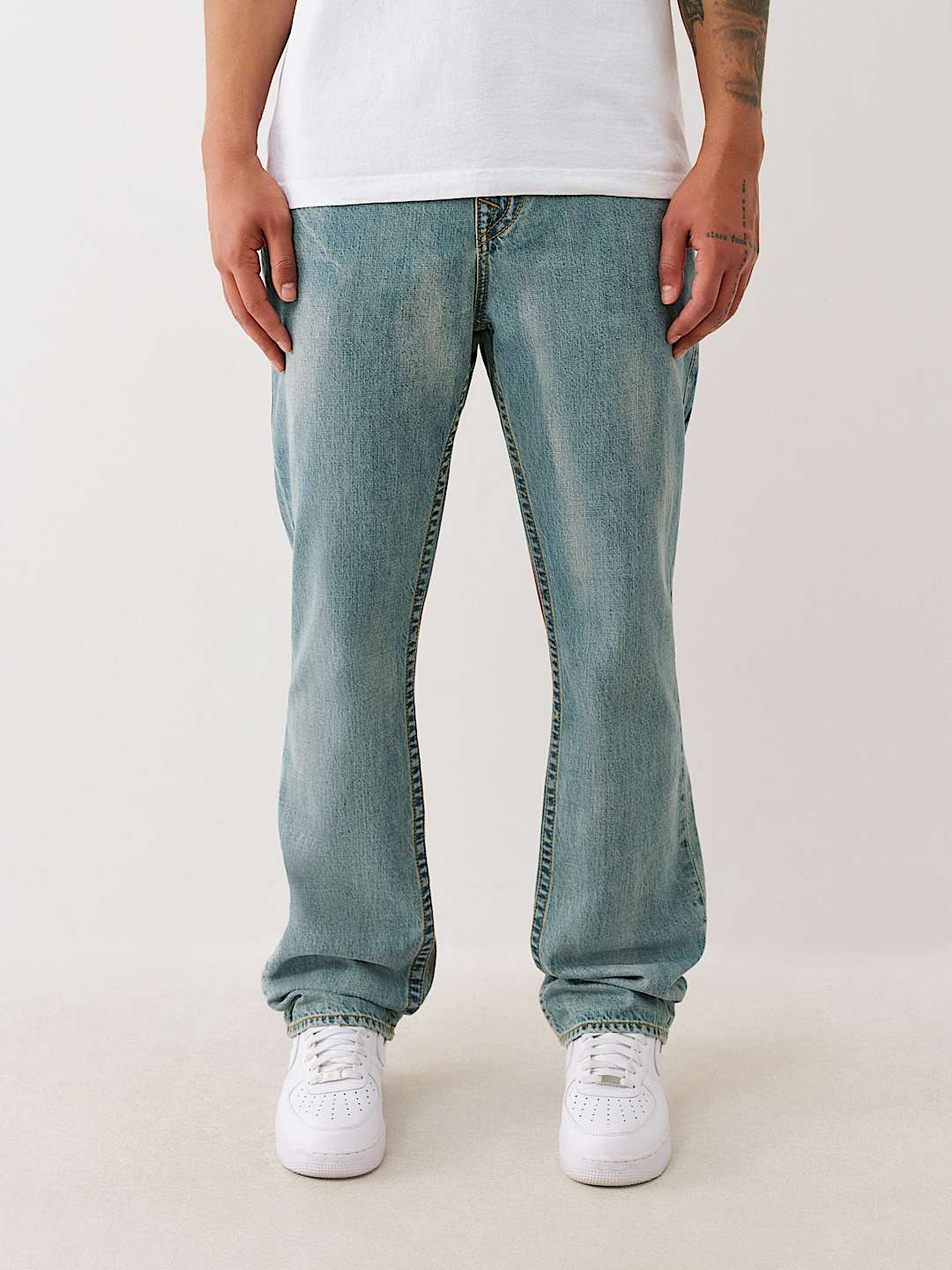 True Religion RICKY AIRBRUSH FLAP STRAIGHT JEAN 34”