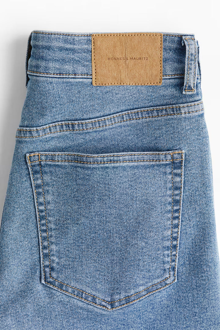 H&M SKINNY HIGH DENIM SHORTS