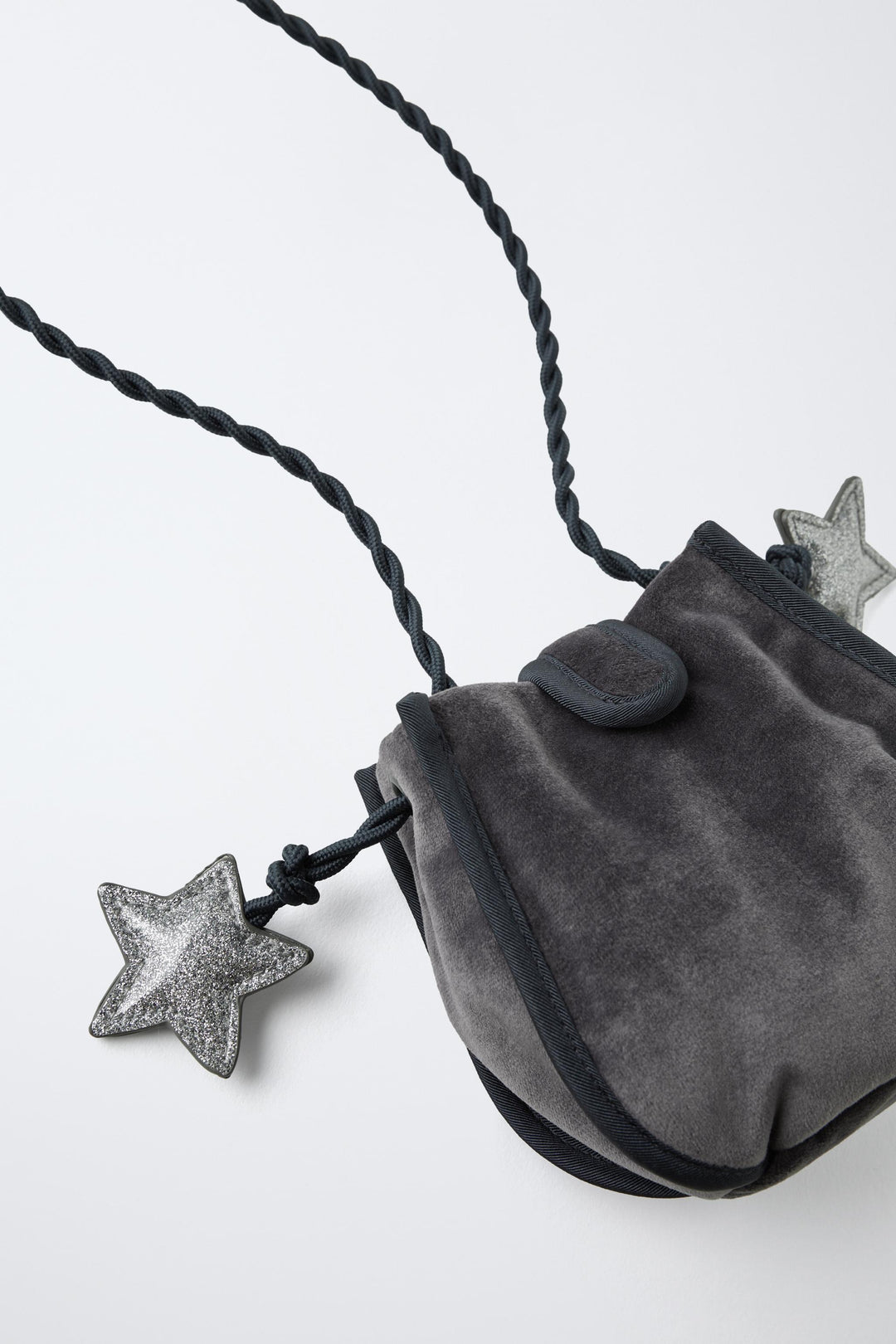 ZARA BUCKET BAG