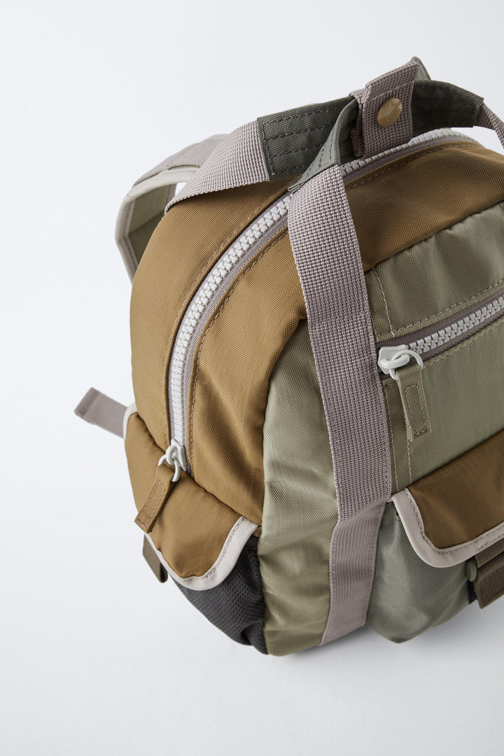 ZARA MULTIPOCKET BACKPACK