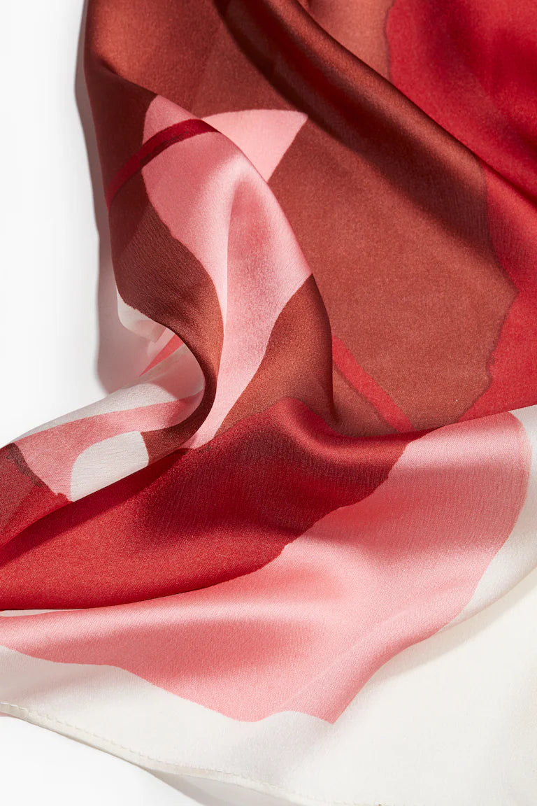 H&M PATTERNED SCARF