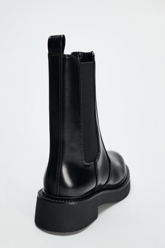 ZARA Treaded Chelsea Boots