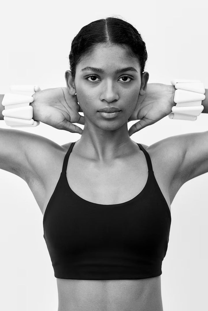 H&M LIGHT SUPPORT SPORTS BRA WITH SOFTMOVE™ LYCRA®