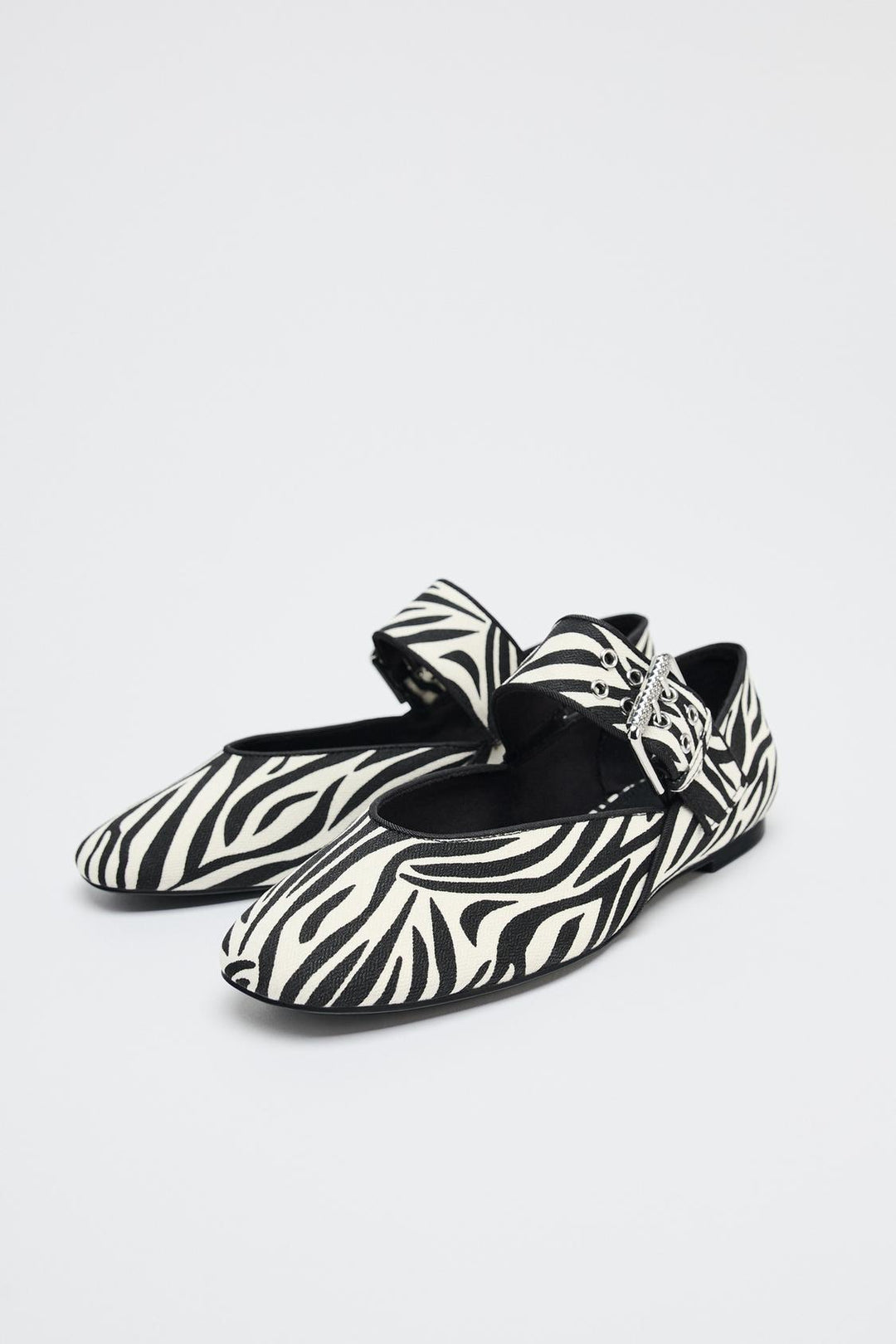 ZARA ANIMAL PRINT BUCKLE BALLET FLATS