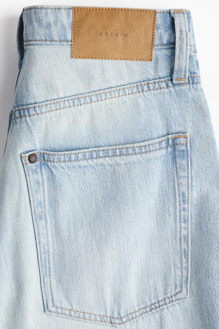 H&M Curvy Fit Wide Ultra High Jeans